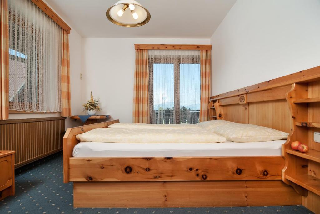 Hotel Hubertushof Latschach ober dem Faakersee Habitación foto