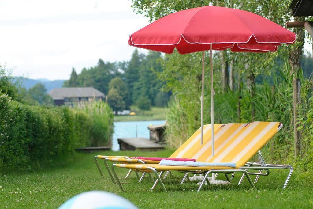 Hotel Hubertushof Latschach ober dem Faakersee Exterior foto
